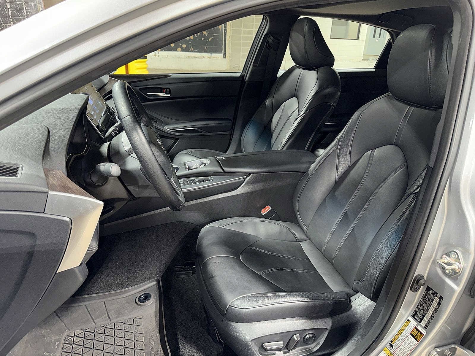 Thumbnail: 2019 Toyota Avalon - 14