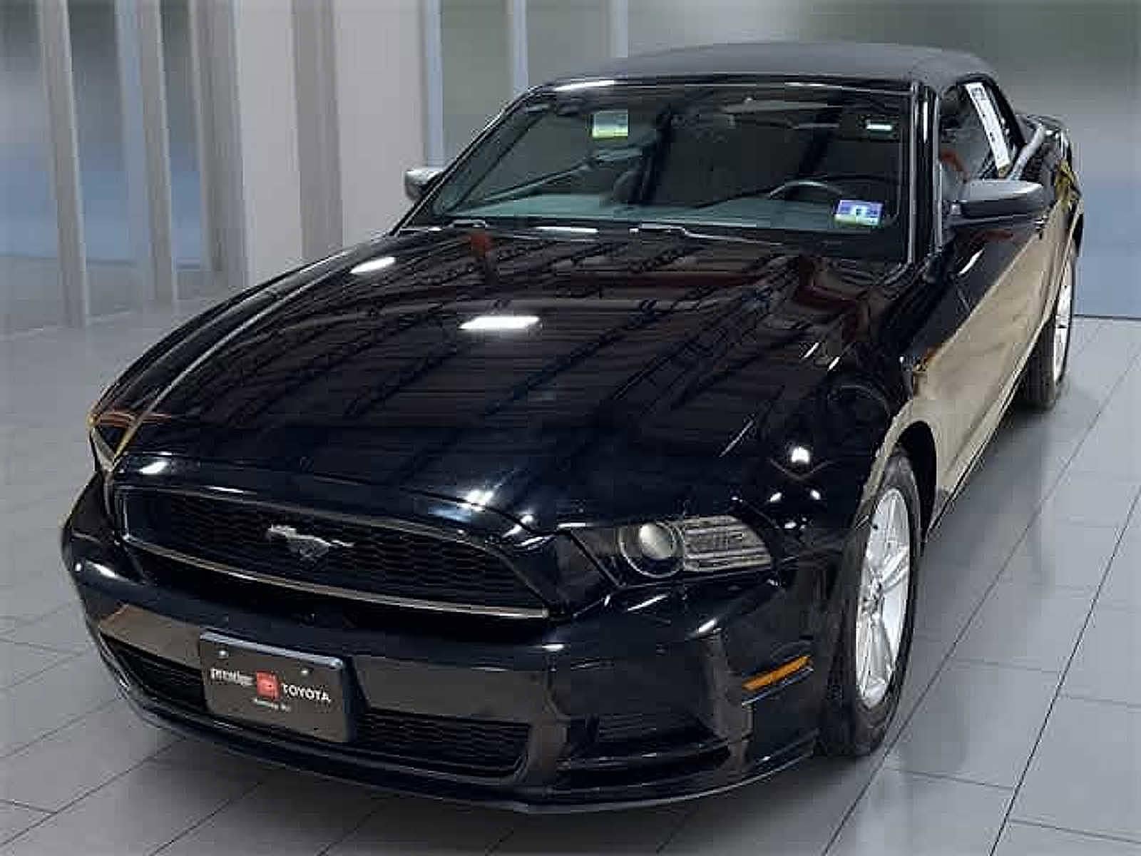 Thumbnail: 2014 Ford Mustang - 2