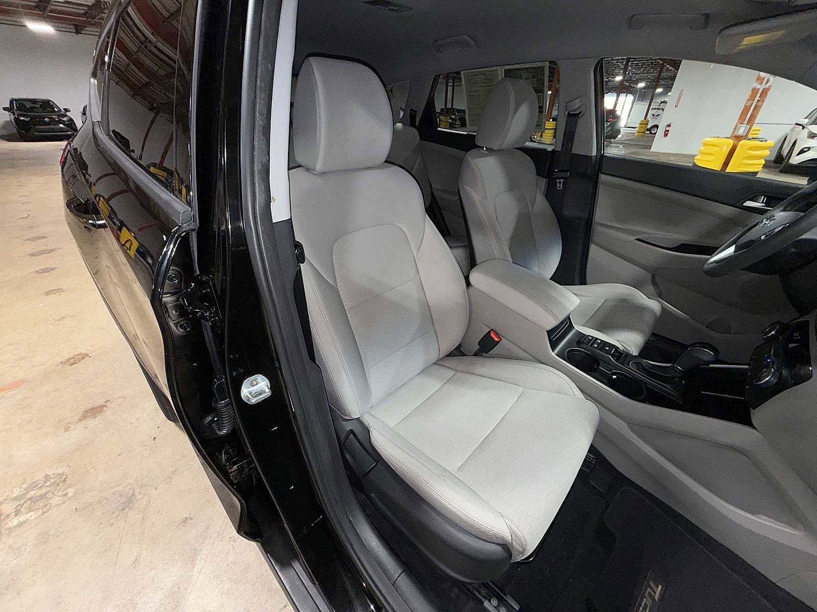 Thumbnail: 2019 Hyundai Tucson - 16