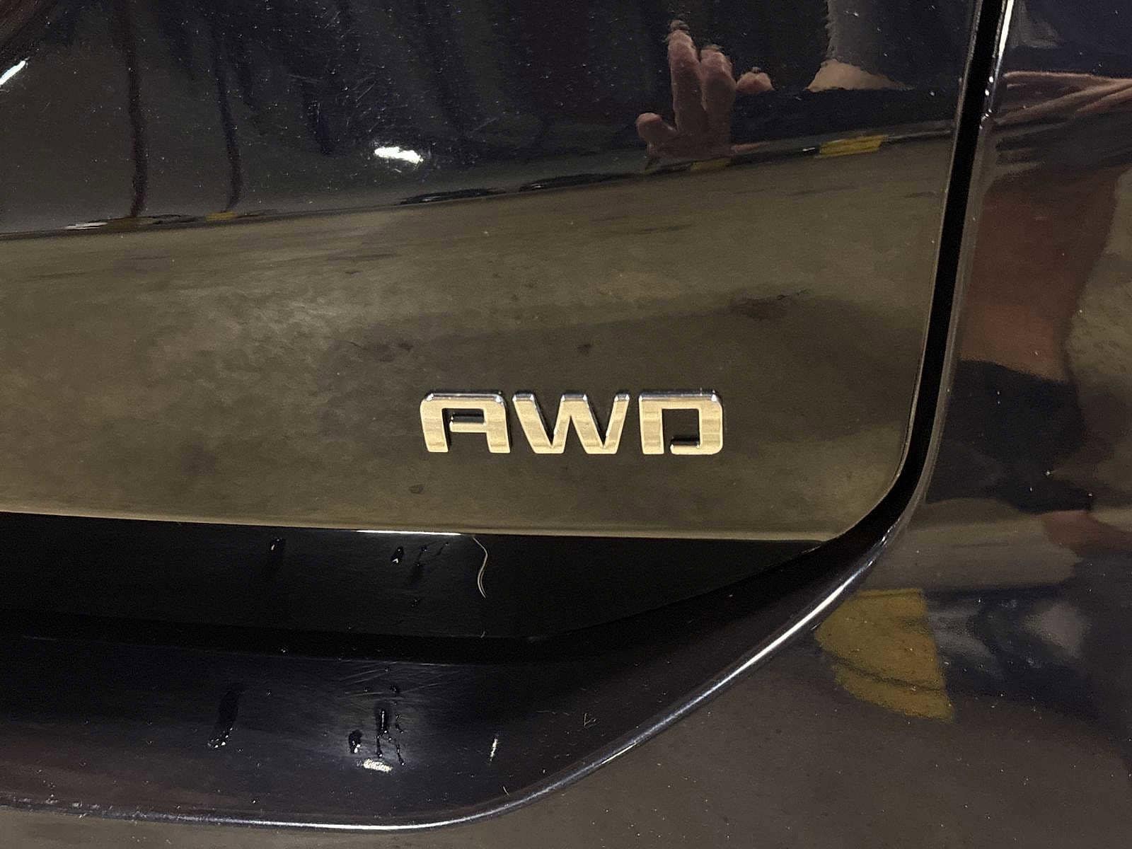 Thumbnail: 2021 Chevrolet Equinox - 25