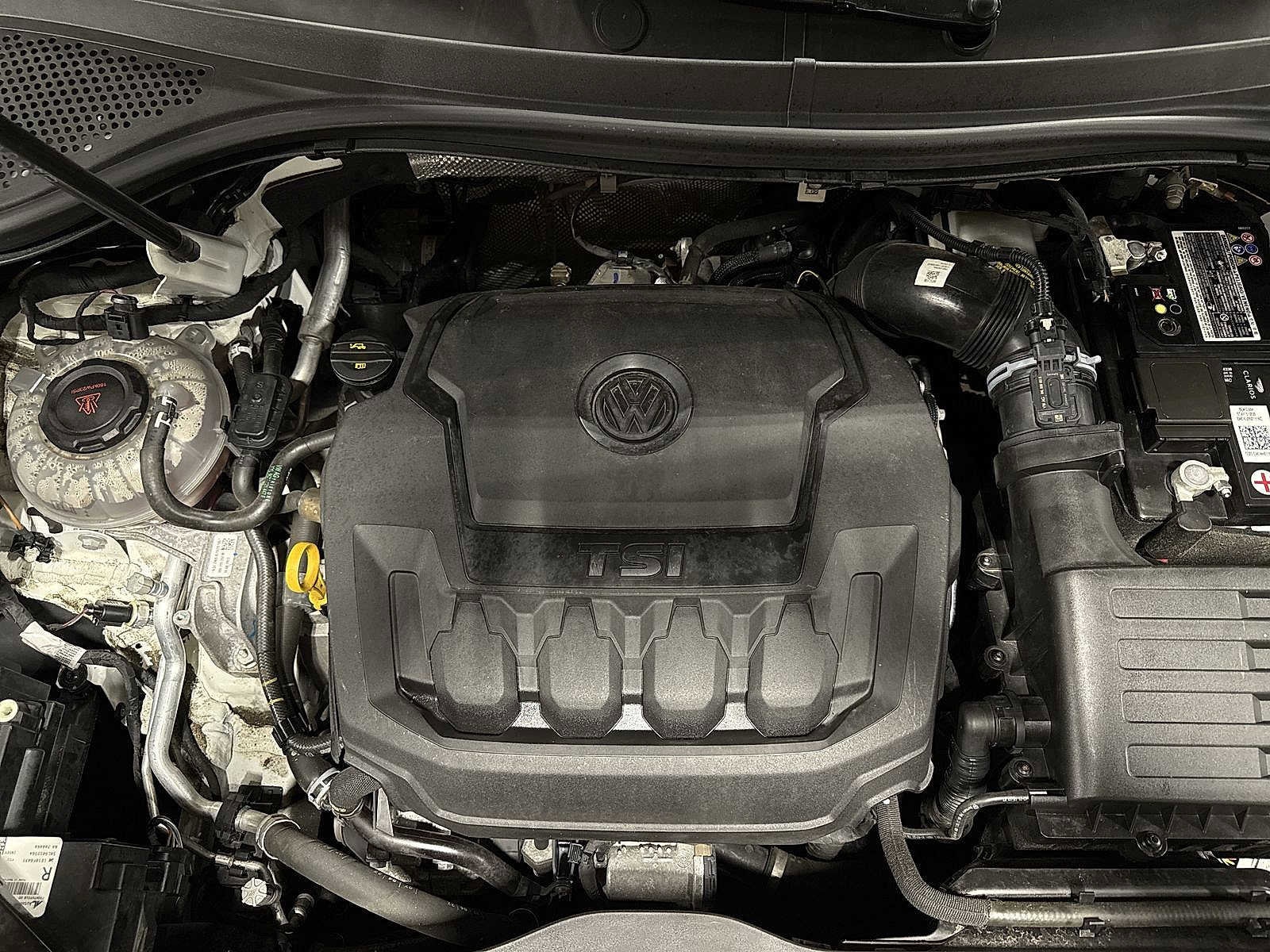 Thumbnail: 2022 Volkswagen Tiguan - 12