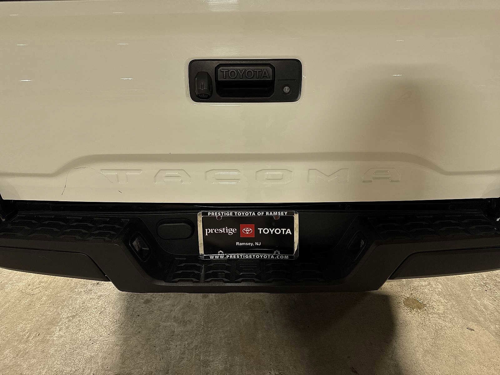 Thumbnail: 2023 Toyota Tacoma - 22