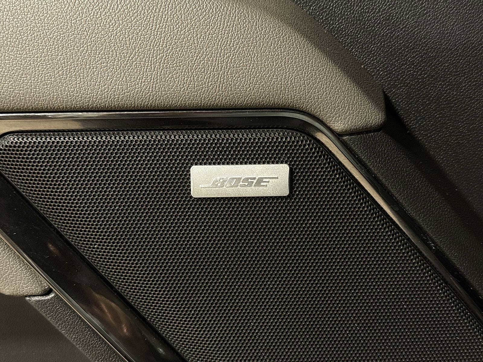 Thumbnail: 2022 Chevrolet Silverado 1500 - 32