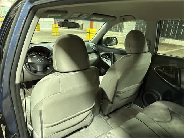 Thumbnail: 2011 Toyota RAV4 - 26