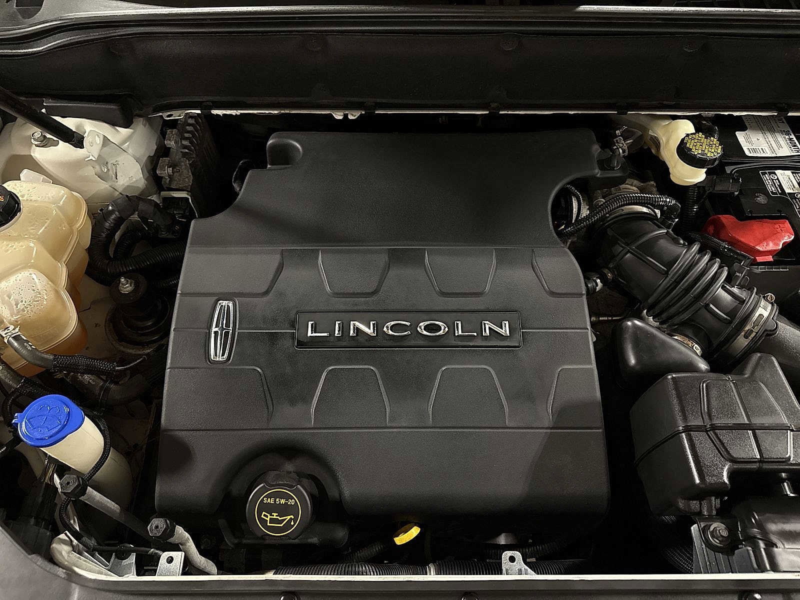 Thumbnail: 2016 Lincoln MKX - 12