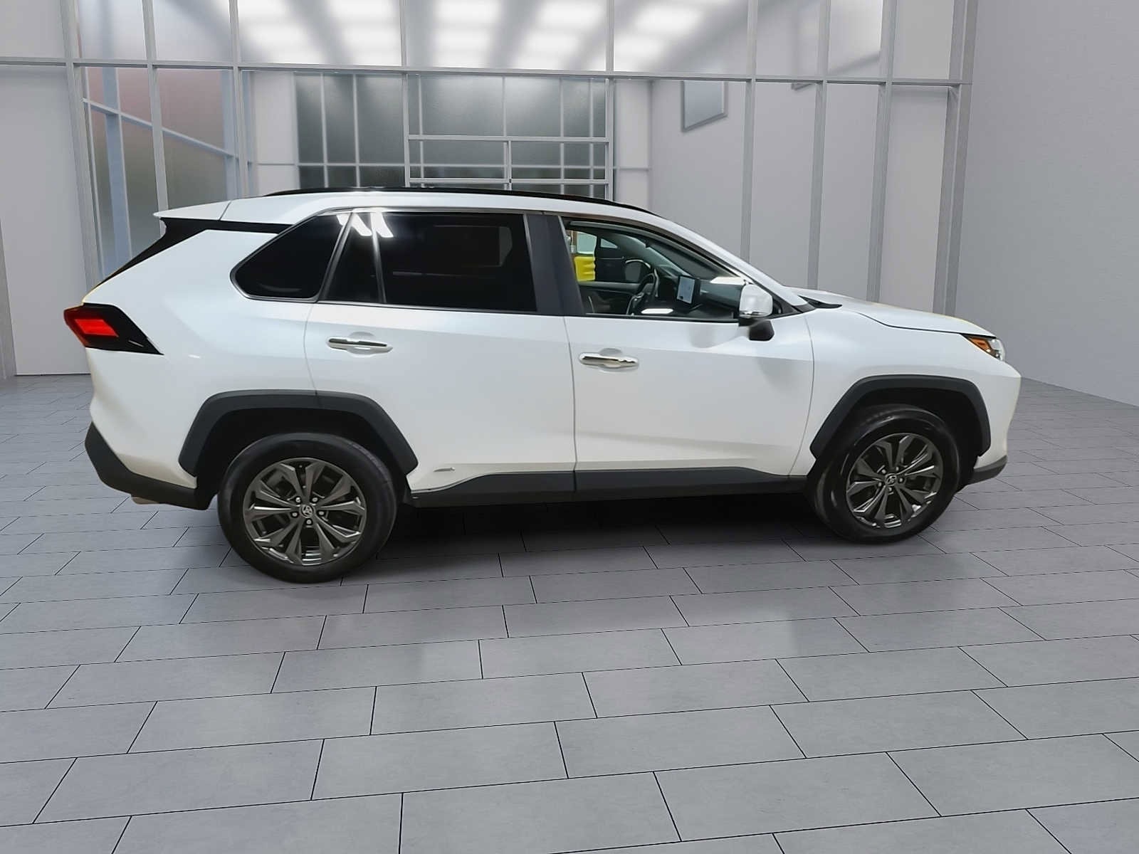 Thumbnail: 2023 Toyota RAV4 - 9