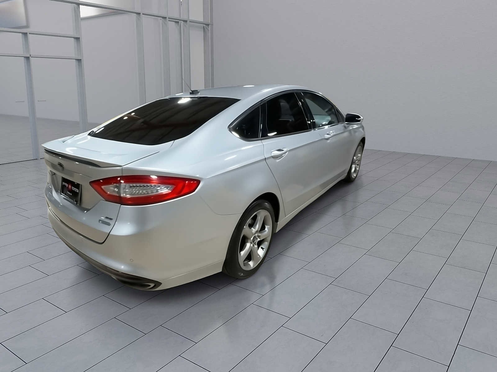 Thumbnail: 2015 Ford Fusion - 8