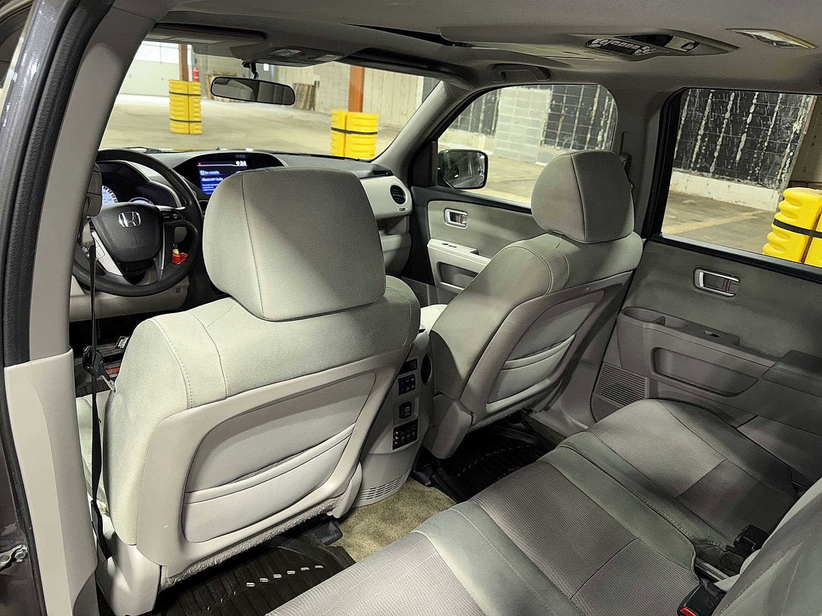 Thumbnail: 2015 Honda Pilot - 29