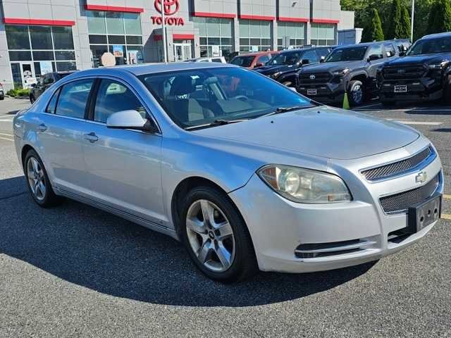 Thumbnail: 2010 Chevrolet Malibu - 3