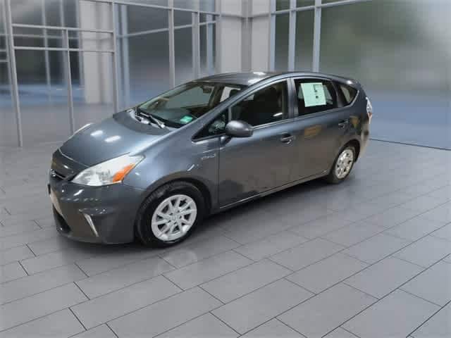 Thumbnail: 2012 Toyota Prius v - 4