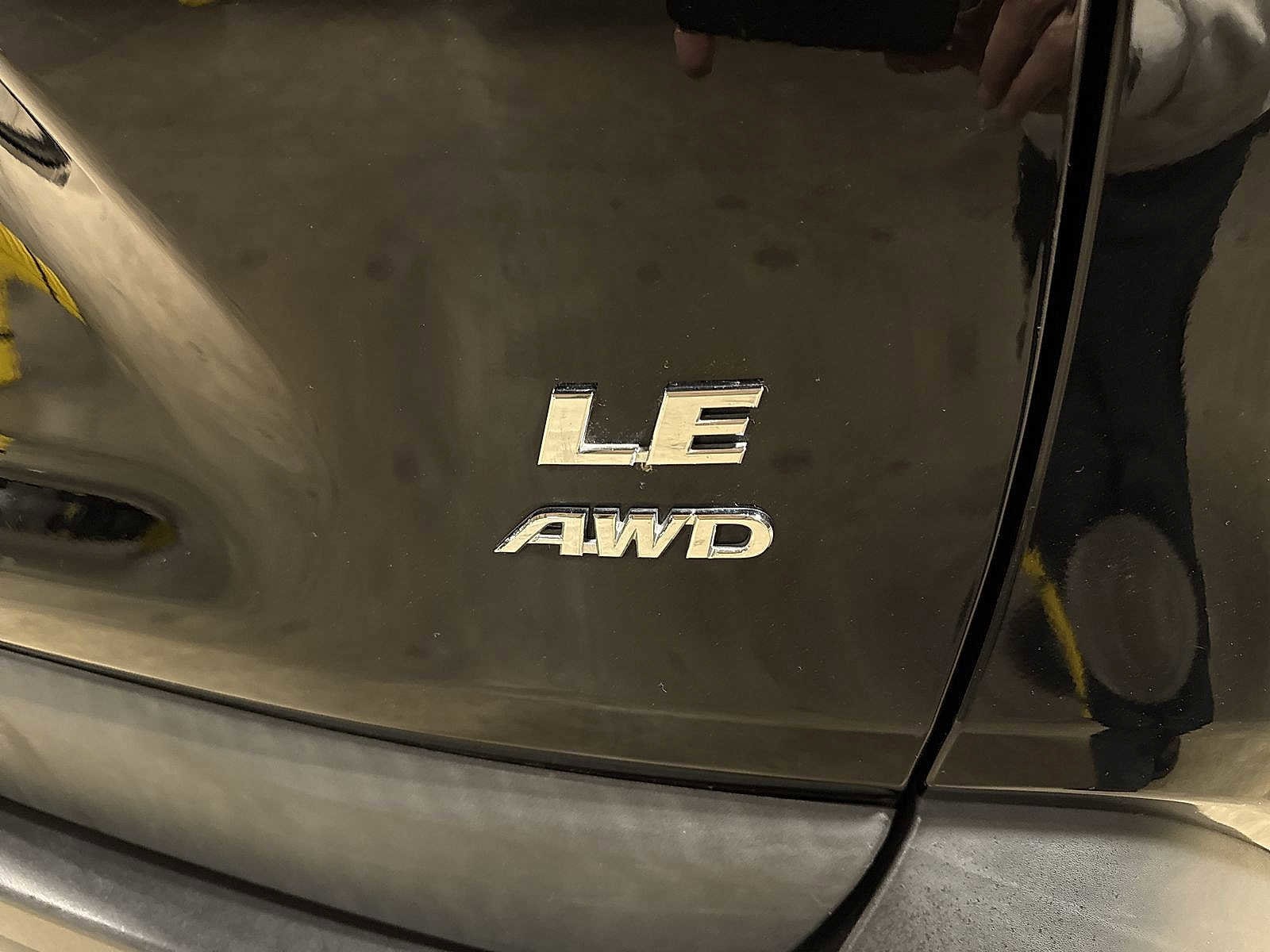 Thumbnail: 2019 Toyota RAV4 - 25