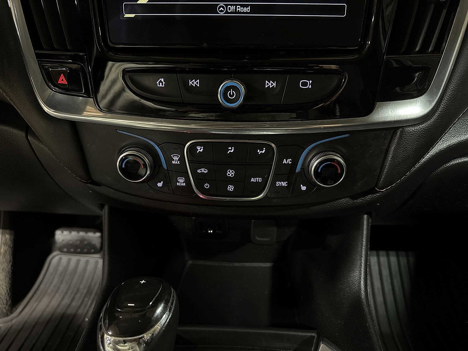 Thumbnail: 2019 Chevrolet Traverse - 22