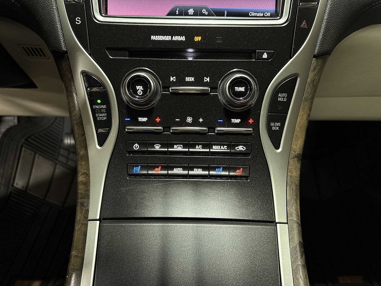 Thumbnail: 2016 Lincoln MKX - 22