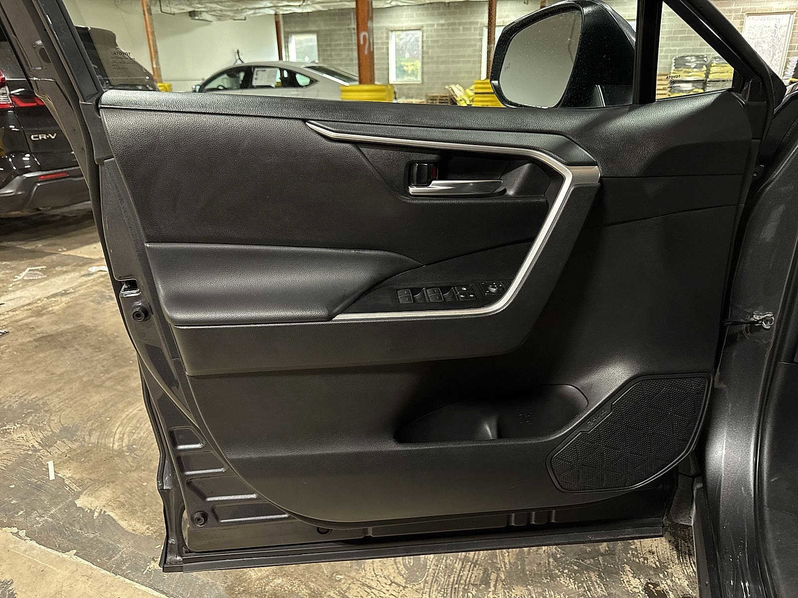 Thumbnail: 2024 Toyota RAV4 - 30