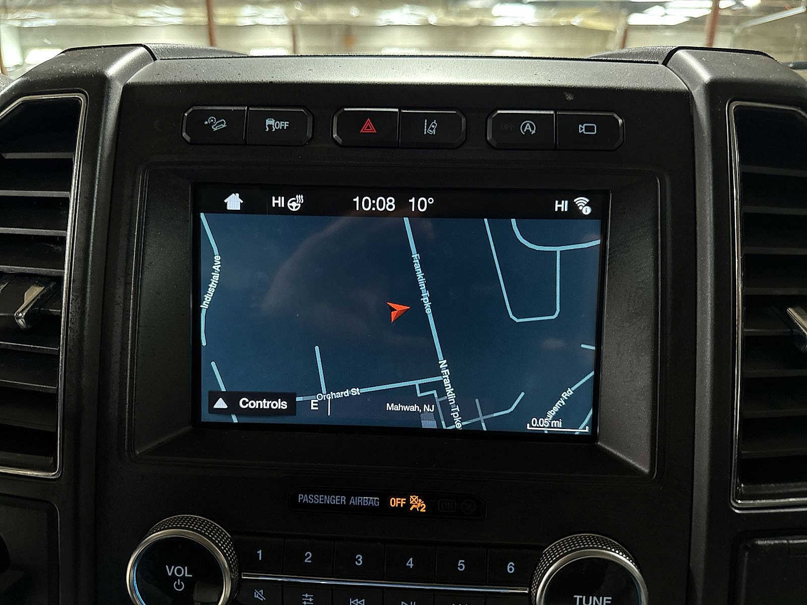 Thumbnail: 2018 Ford Expedition - 20