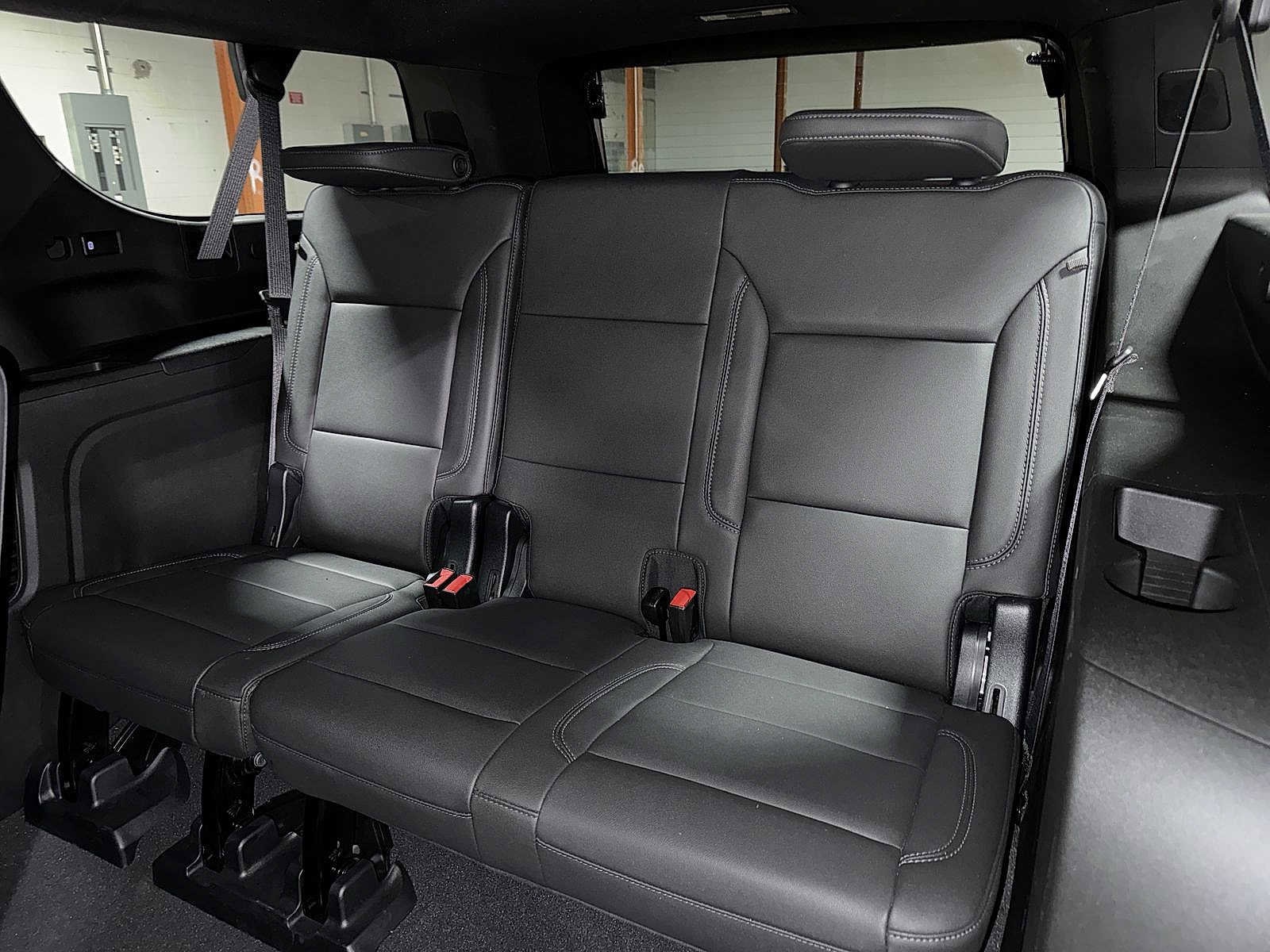 Thumbnail: 2023 Chevrolet Suburban - 18