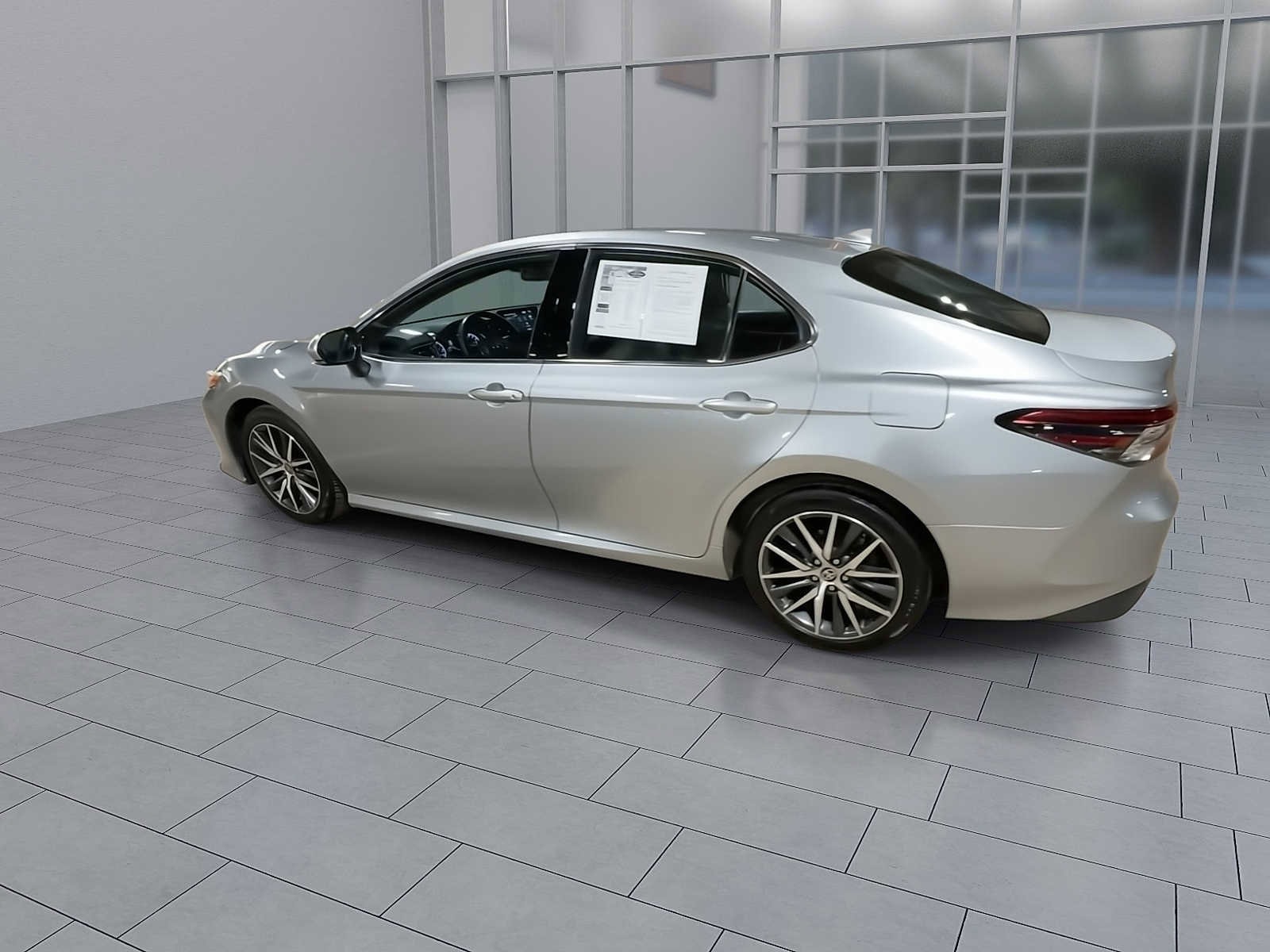 Thumbnail: 2023 Toyota Camry - 6