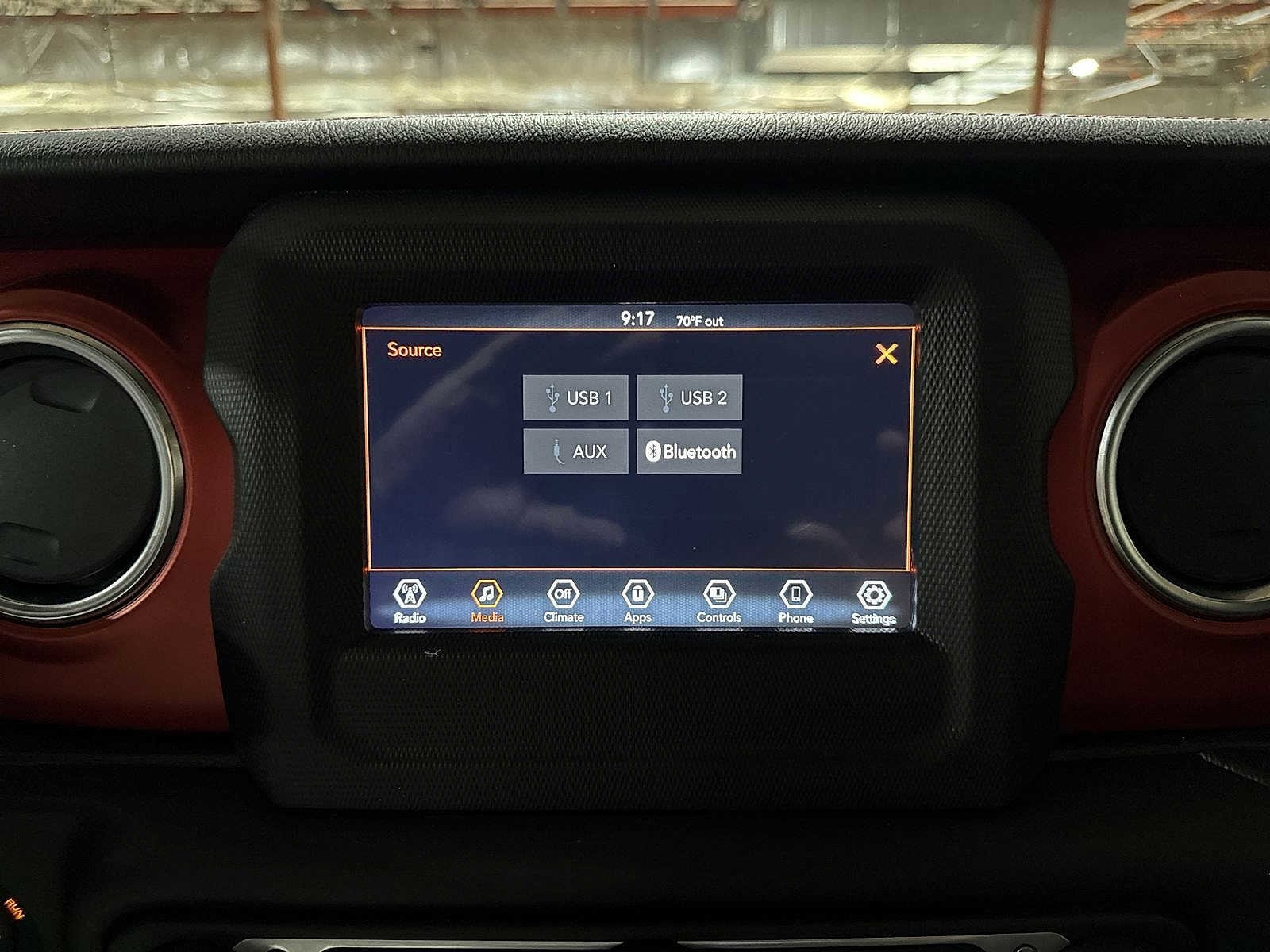 Thumbnail: 2021 Jeep Wrangler - 19