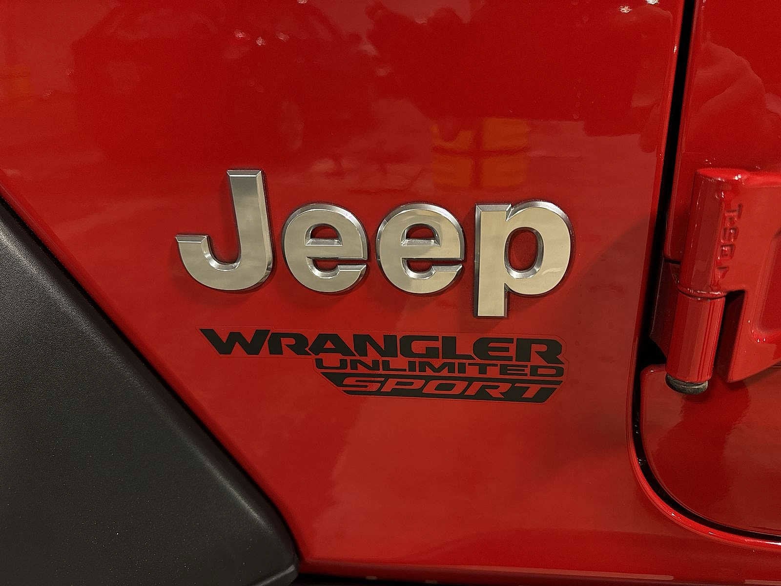 Thumbnail: 2021 Jeep Wrangler - 24