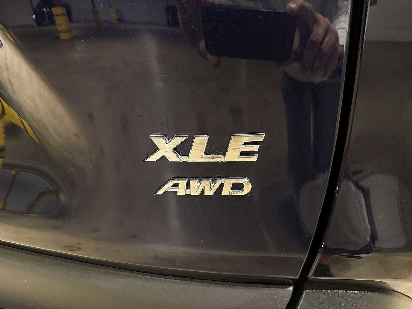 Thumbnail: 2024 Toyota RAV4 - 26