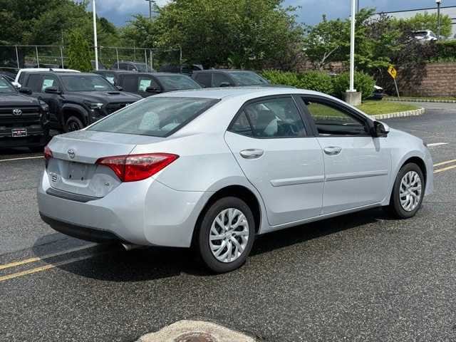 Thumbnail: 2017 Toyota Corolla - 4