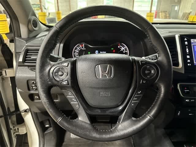 Thumbnail: 2017 Honda Pilot - 26
