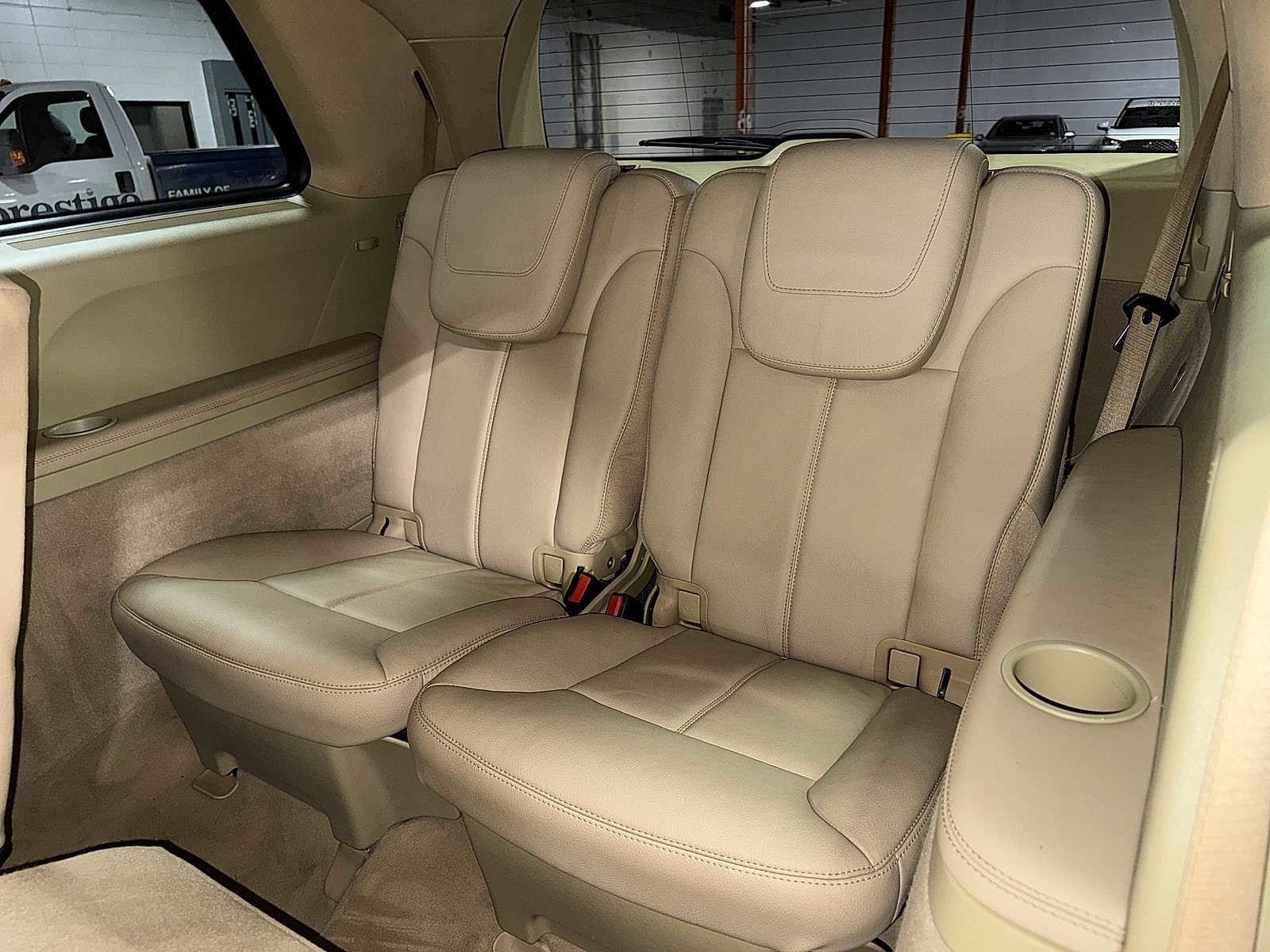 Thumbnail: 2011 Mercedes-Benz GL-Class - 18