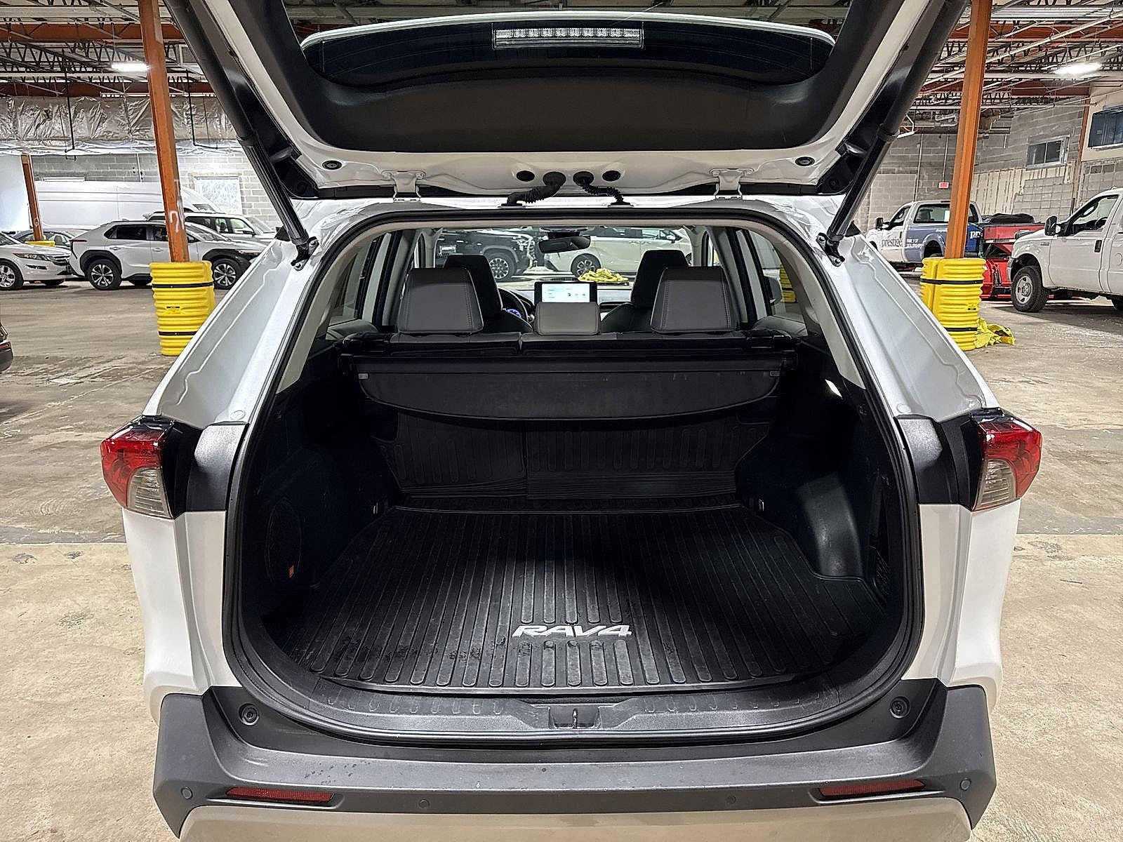 Thumbnail: 2023 Toyota RAV4 - 11