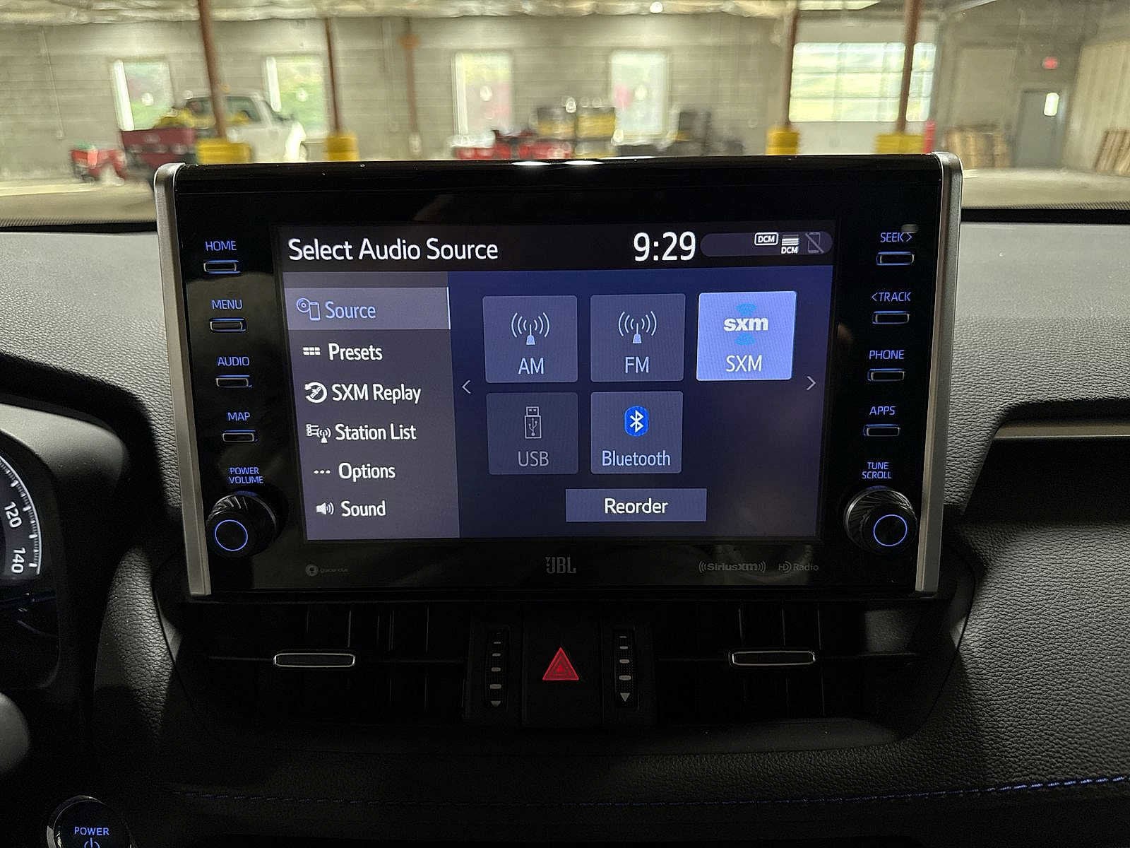 Thumbnail: 2022 Toyota RAV4 - 20