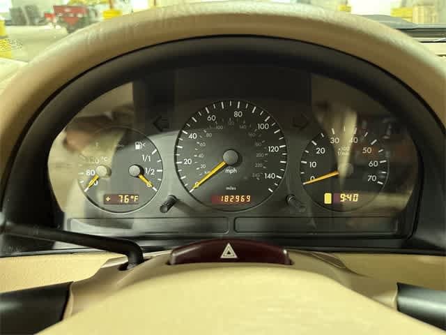 Thumbnail: 2002 Mercedes-Benz M-Class - 31