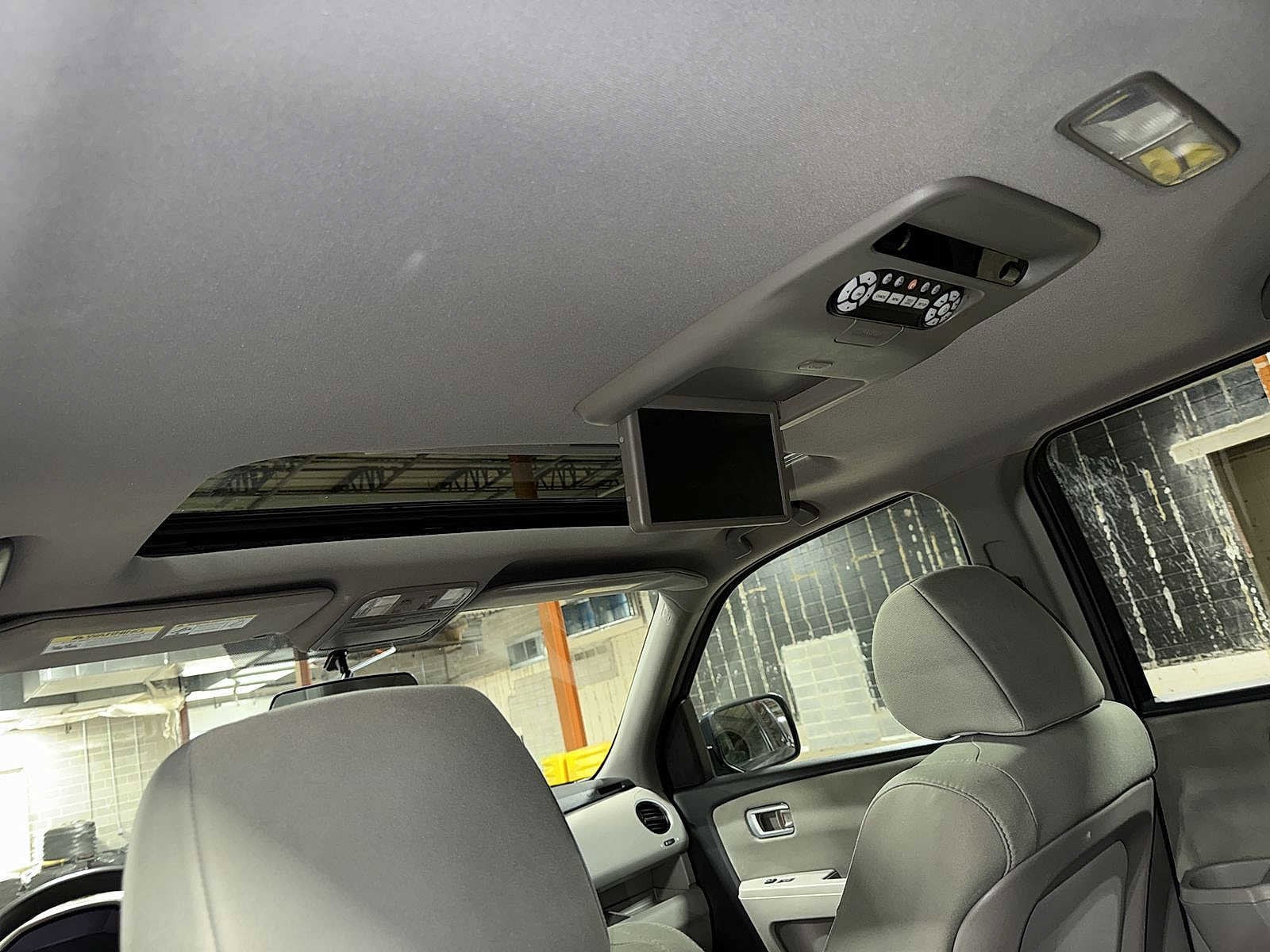 Thumbnail: 2015 Honda Pilot - 24