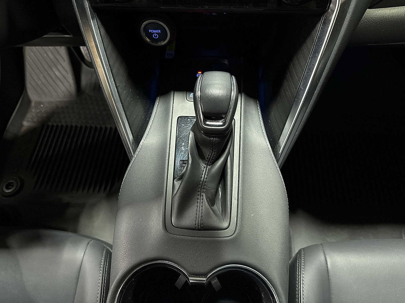 Thumbnail: 2022 Toyota Venza - 29