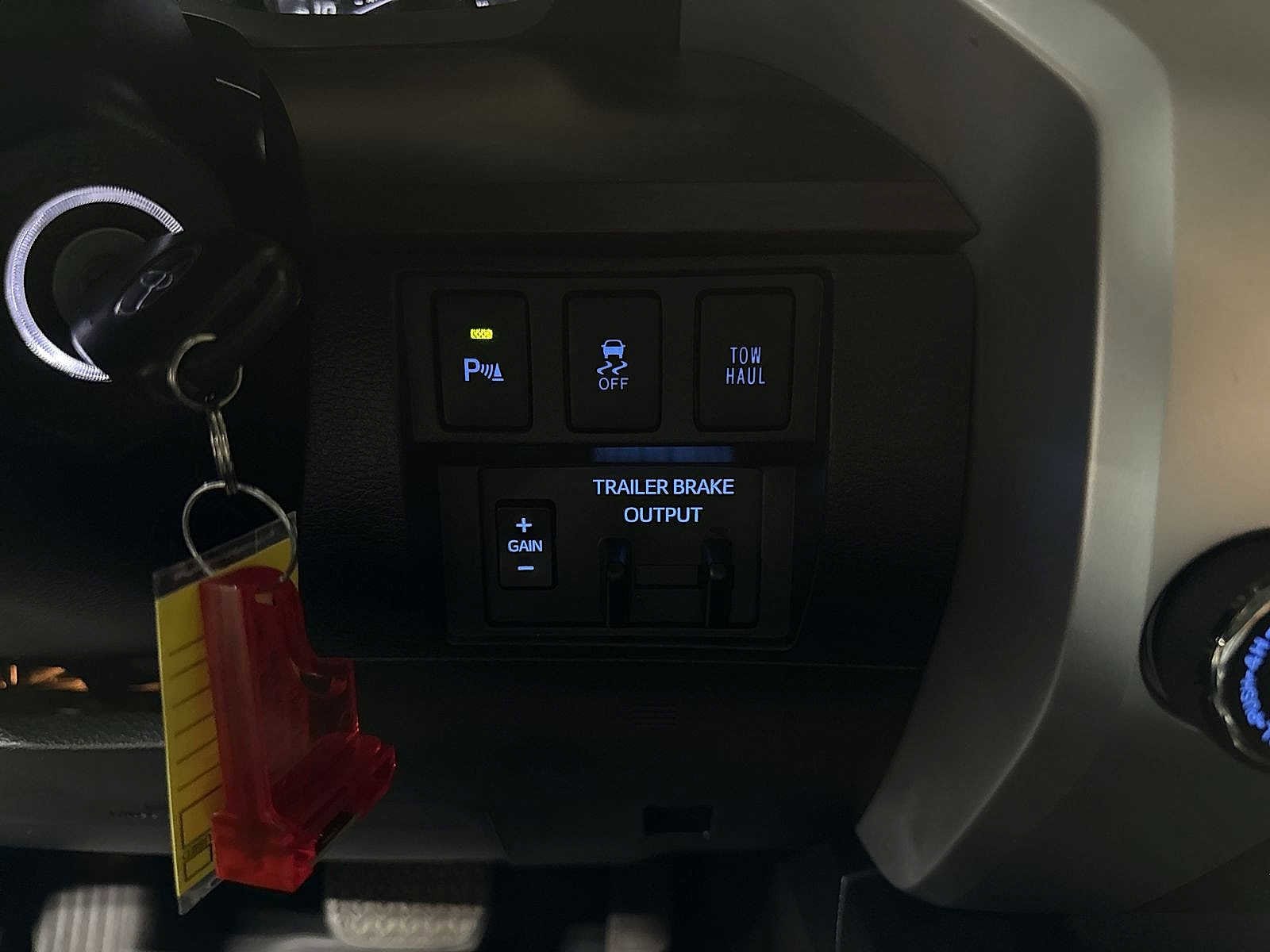 Thumbnail: 2019 Toyota Tundra - 35