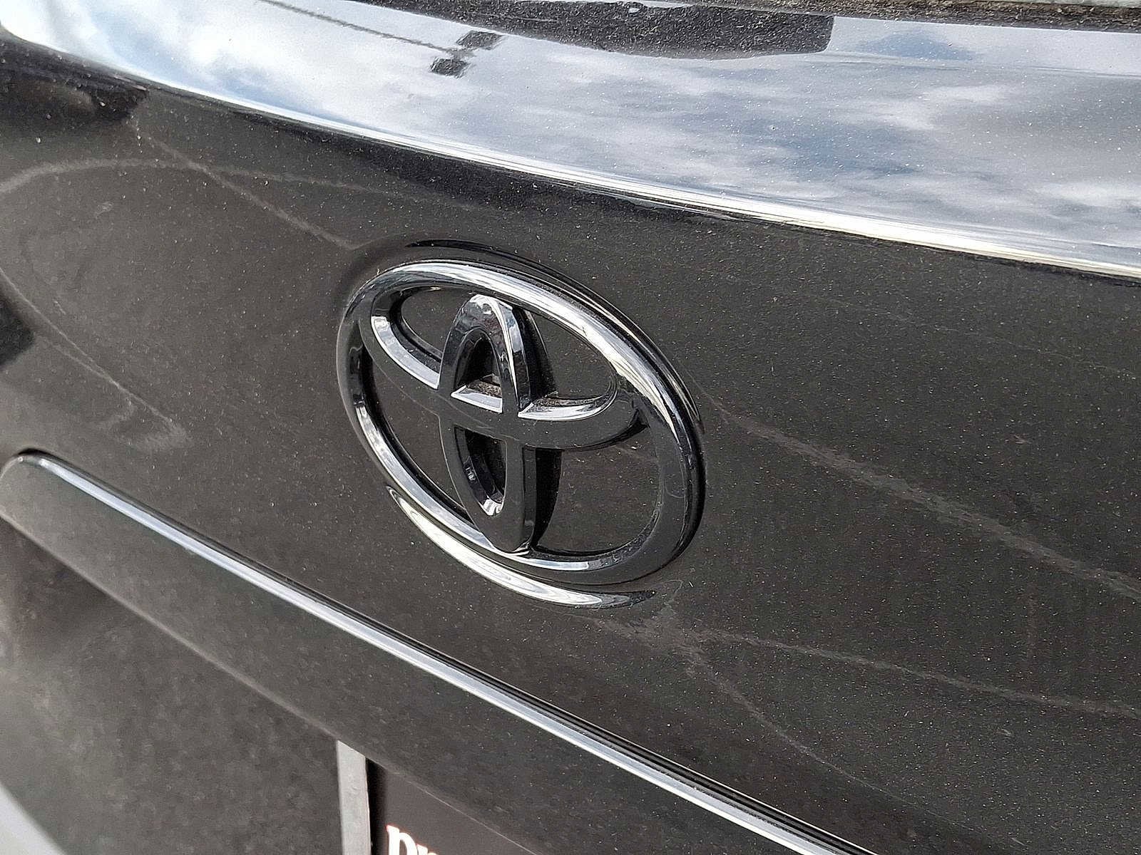 Thumbnail: 2026 Toyota Corolla Cross - 17