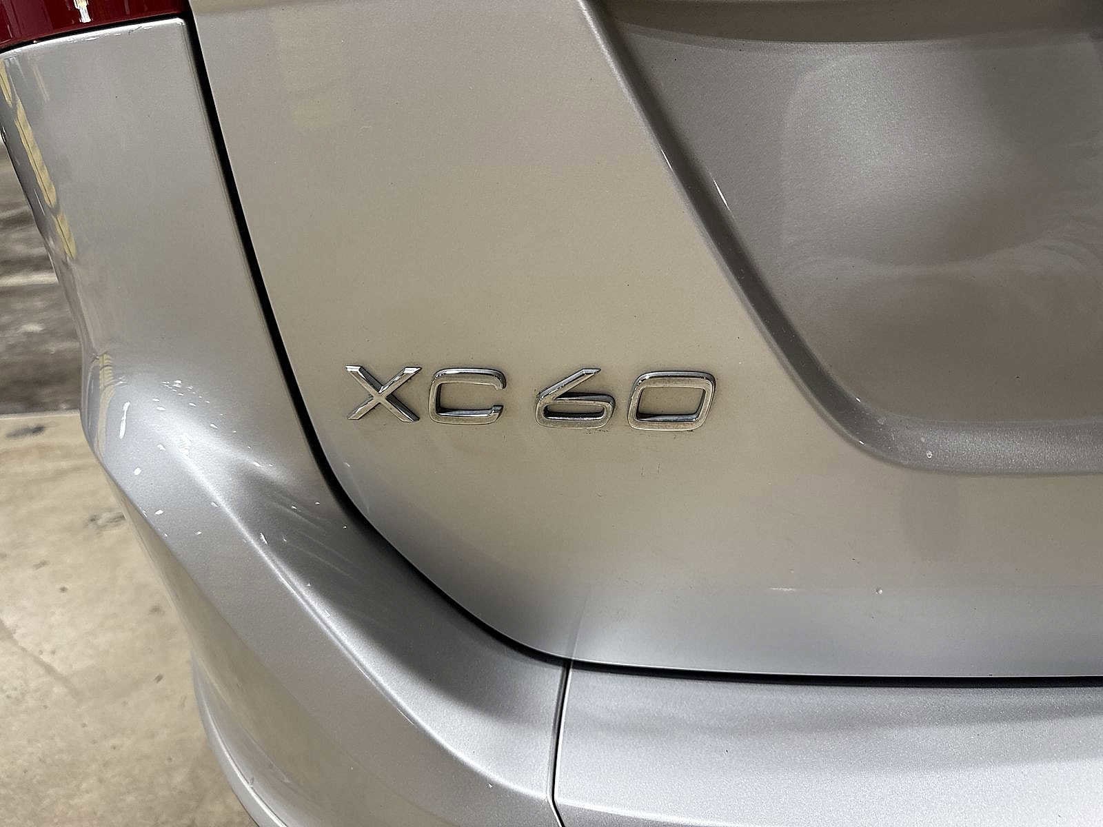 Thumbnail: 2017 Volvo XC60 - 26