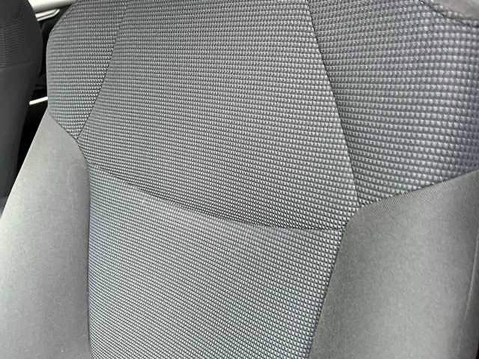 Thumbnail: 2022 Toyota RAV4 - 7