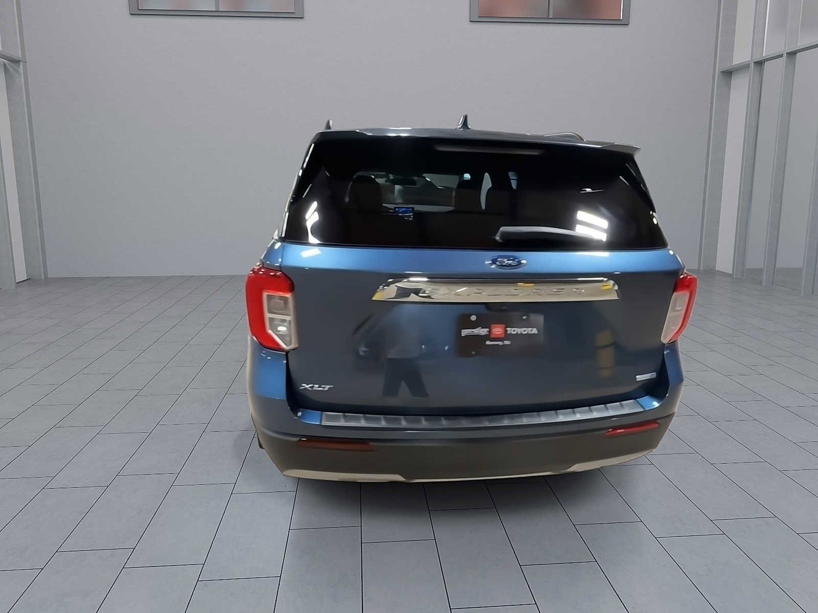 Thumbnail: 2020 Ford Explorer - 7