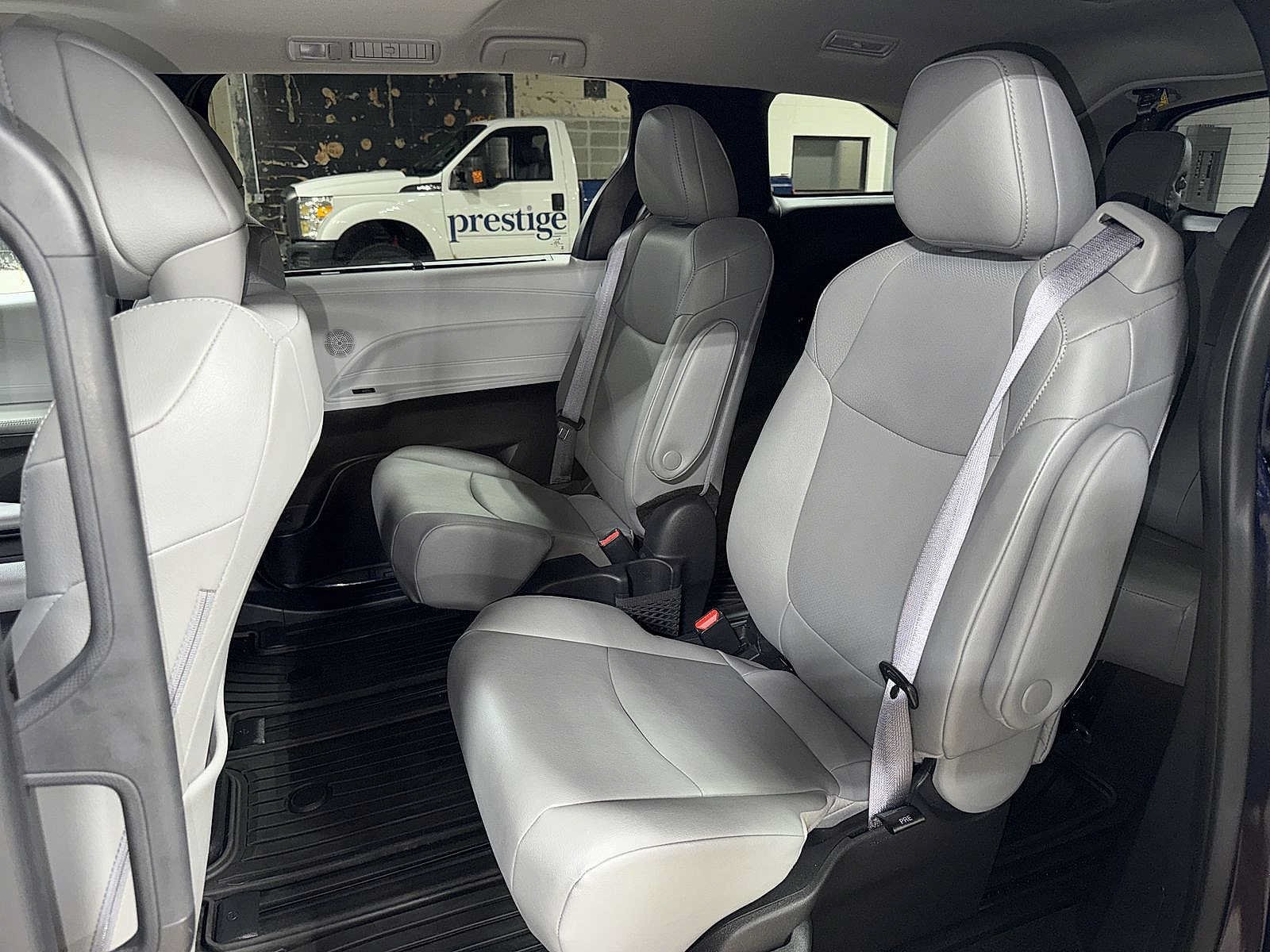 Thumbnail: 2025 Toyota Sienna - 16