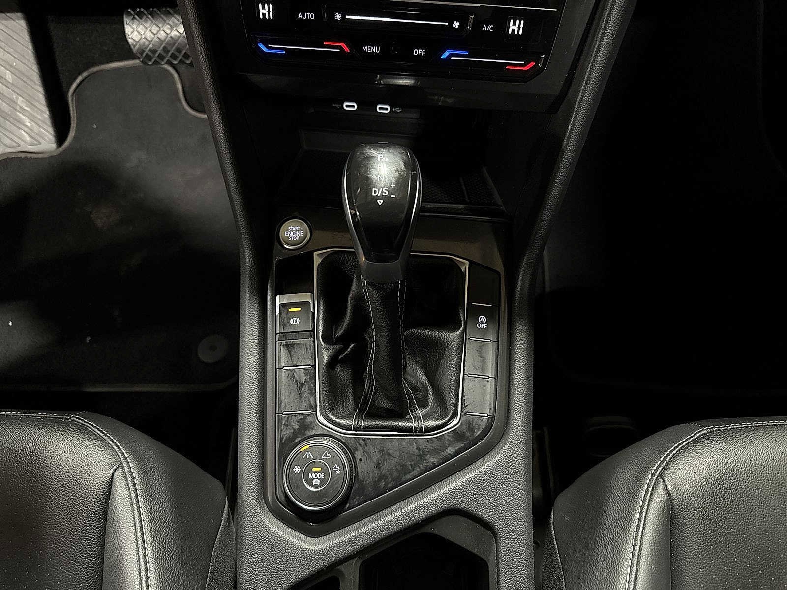 Thumbnail: 2023 Volkswagen Tiguan - 31