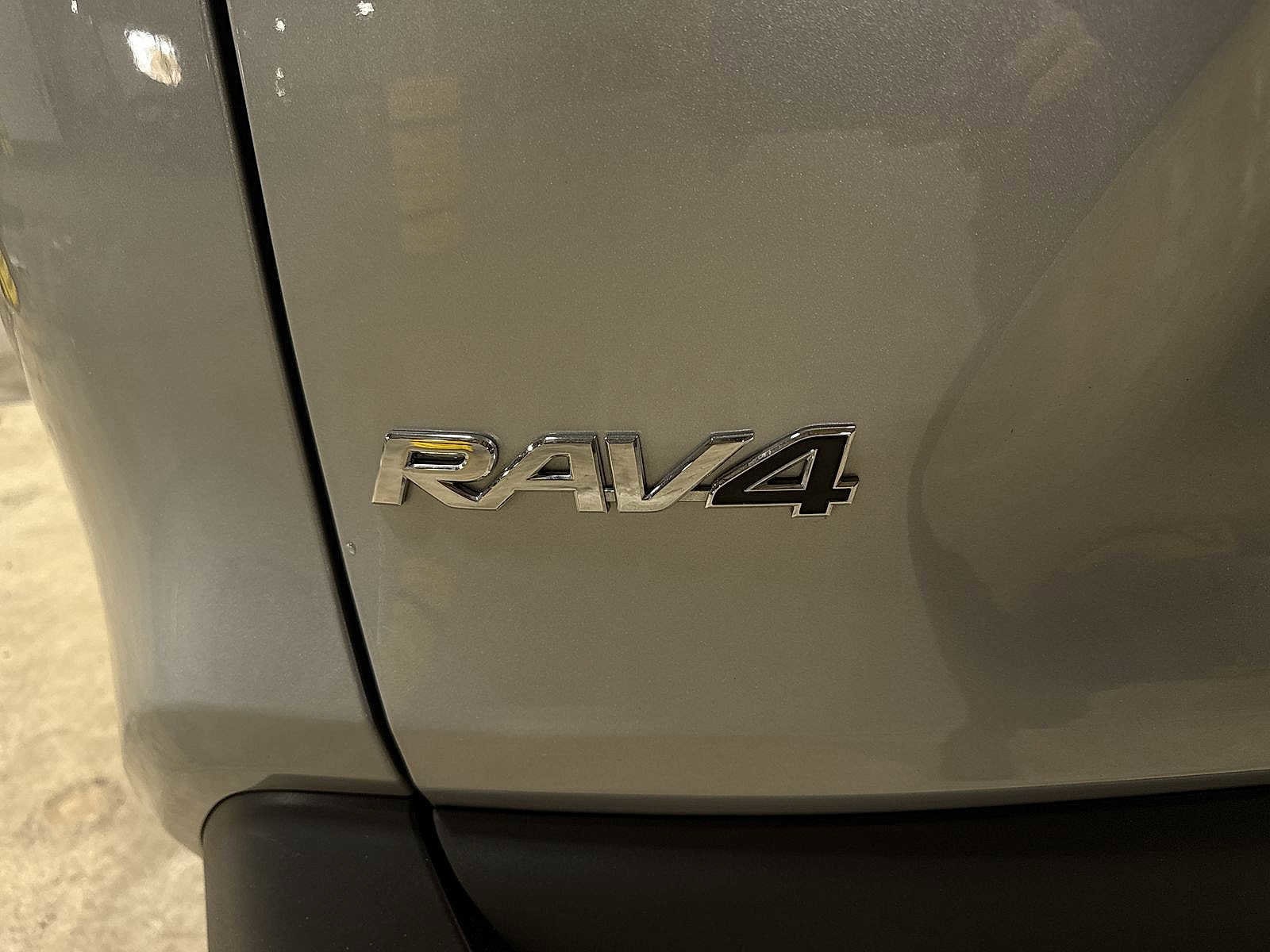 Thumbnail: 2024 Toyota RAV4 - 26