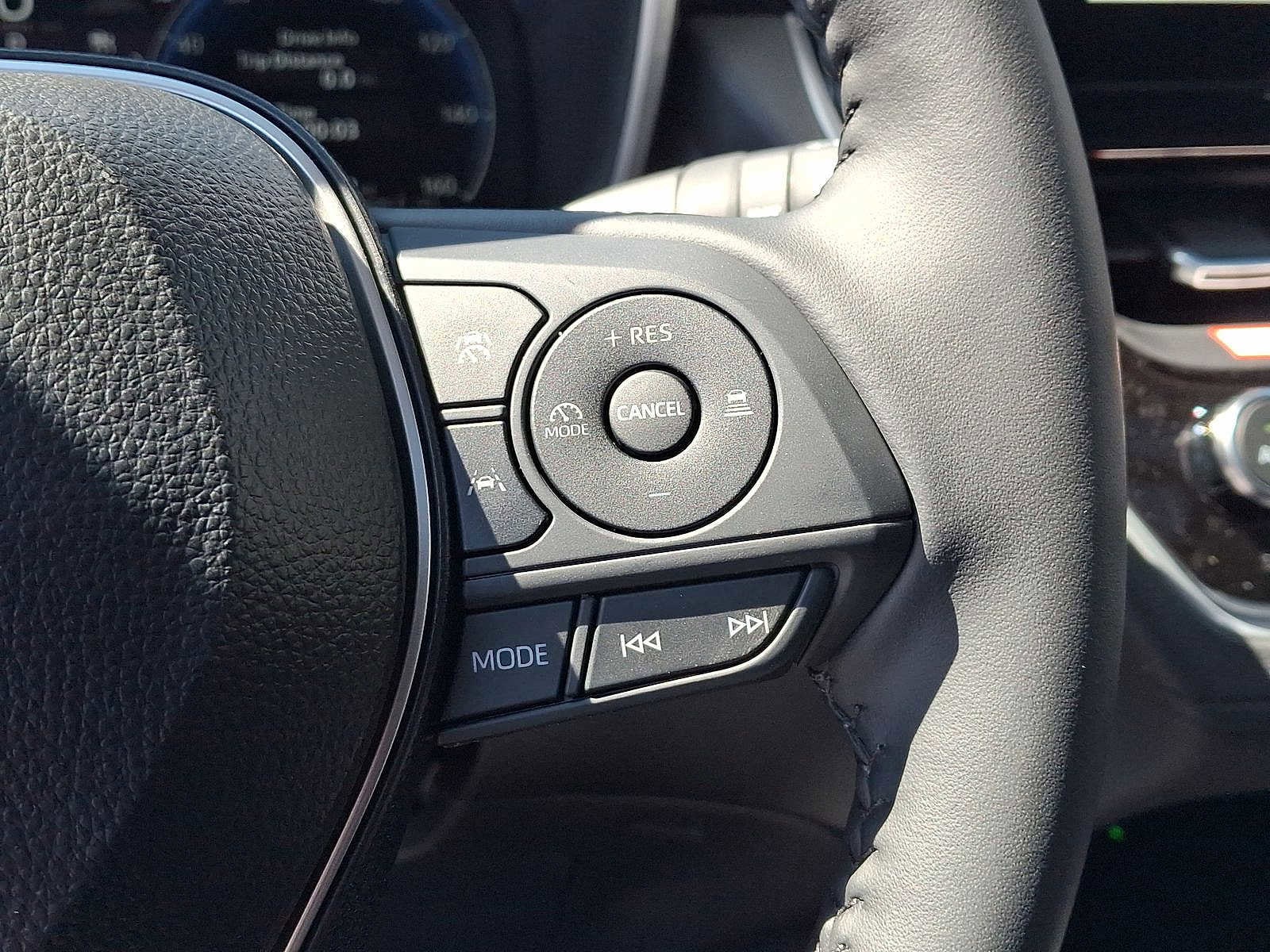 Thumbnail: 2026 Toyota Corolla Cross - 18