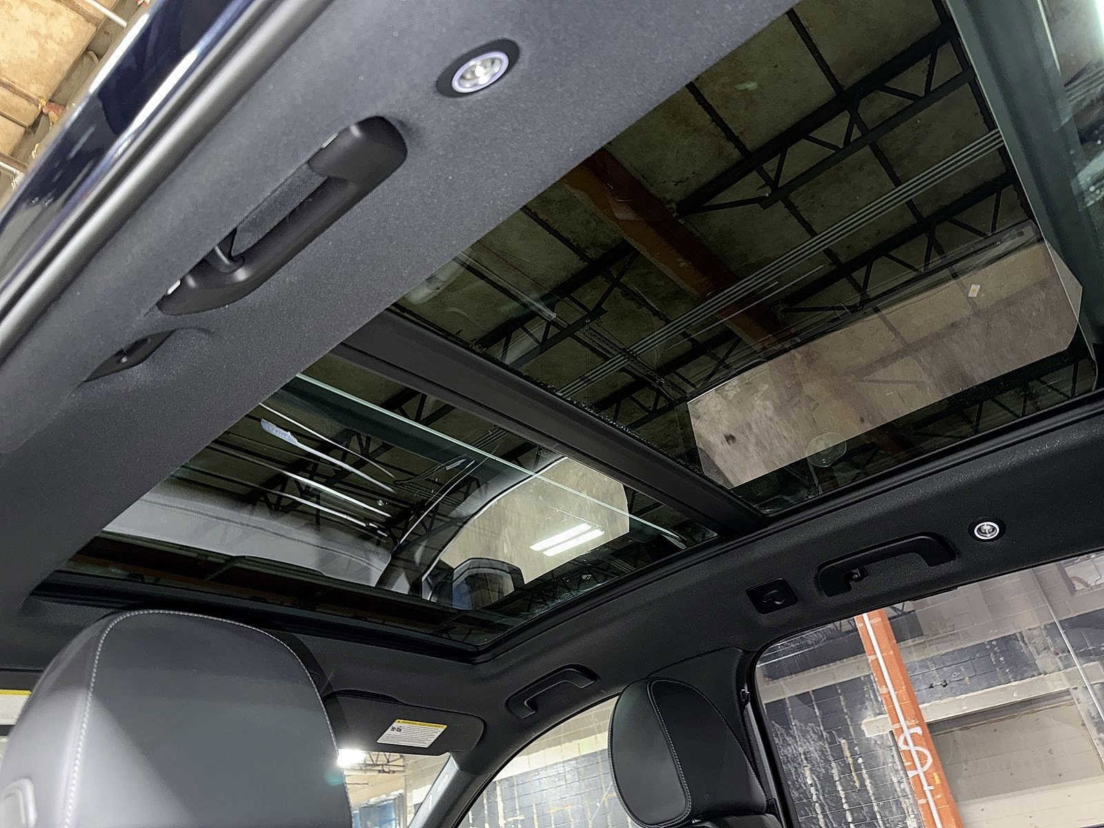 Thumbnail: 2025 Audi Q7 - 26