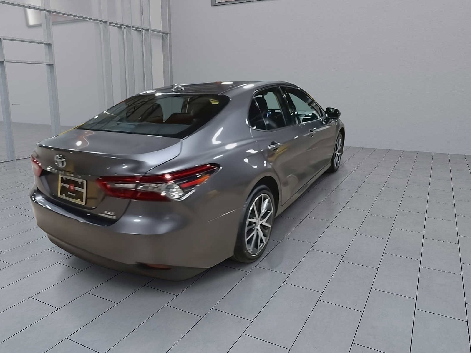 Thumbnail: 2023 Toyota Camry - 8