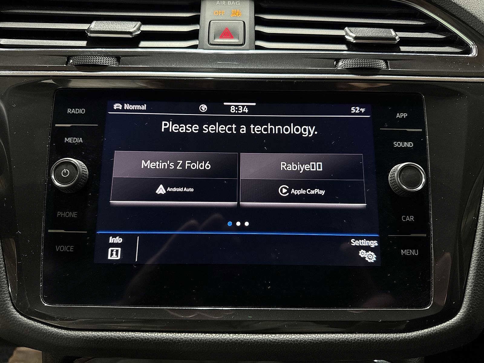 Thumbnail: 2021 Volkswagen Tiguan - 32