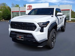 2026 Toyota Tacoma i-FORCE MAX TRD Off-Road 4X4 DOUBLE CAB HV