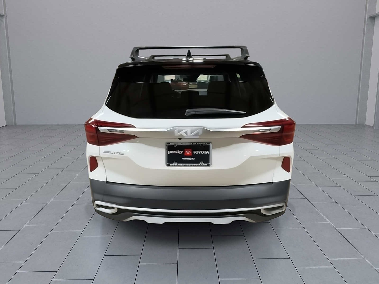 Thumbnail: 2022 Kia Seltos - 7