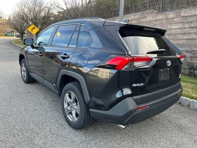 Thumbnail: 2024 Toyota RAV4 - 6