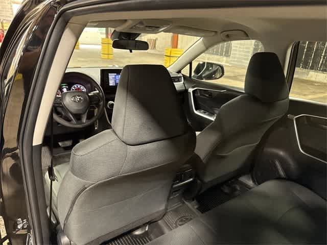 Thumbnail: 2022 Toyota RAV4 - 26