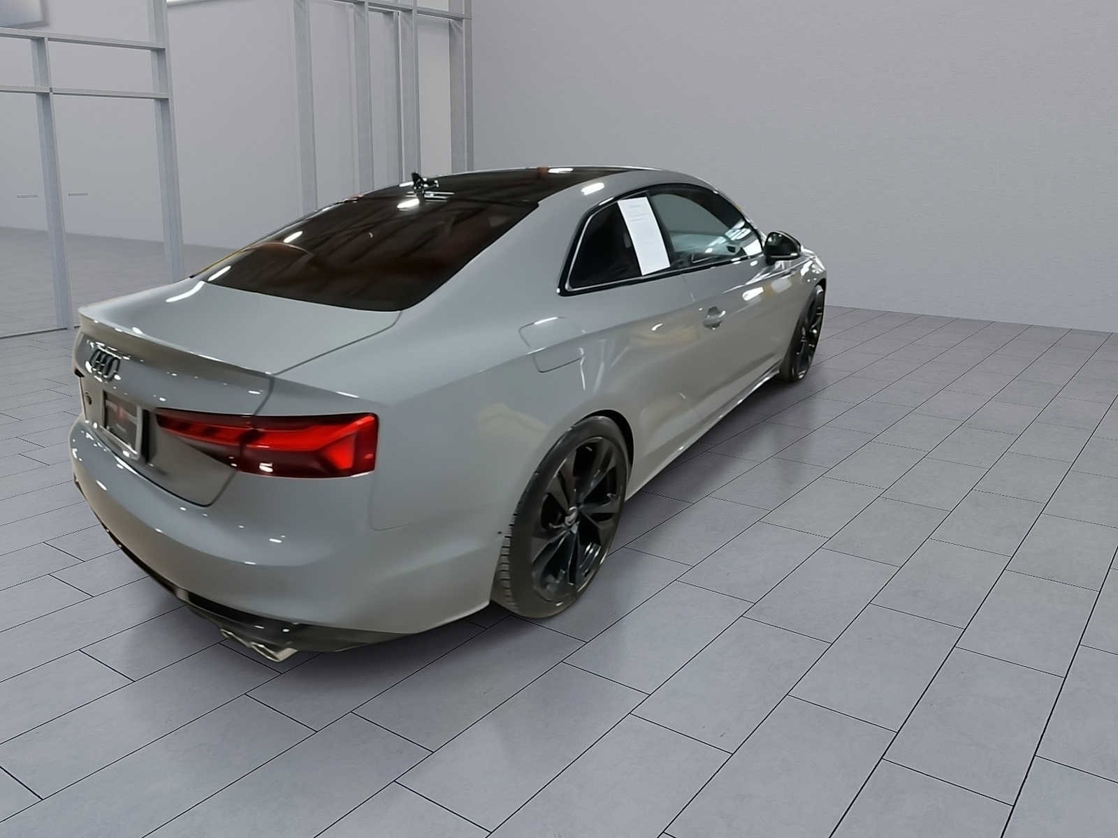 Thumbnail: 2022 Audi S5 - 8
