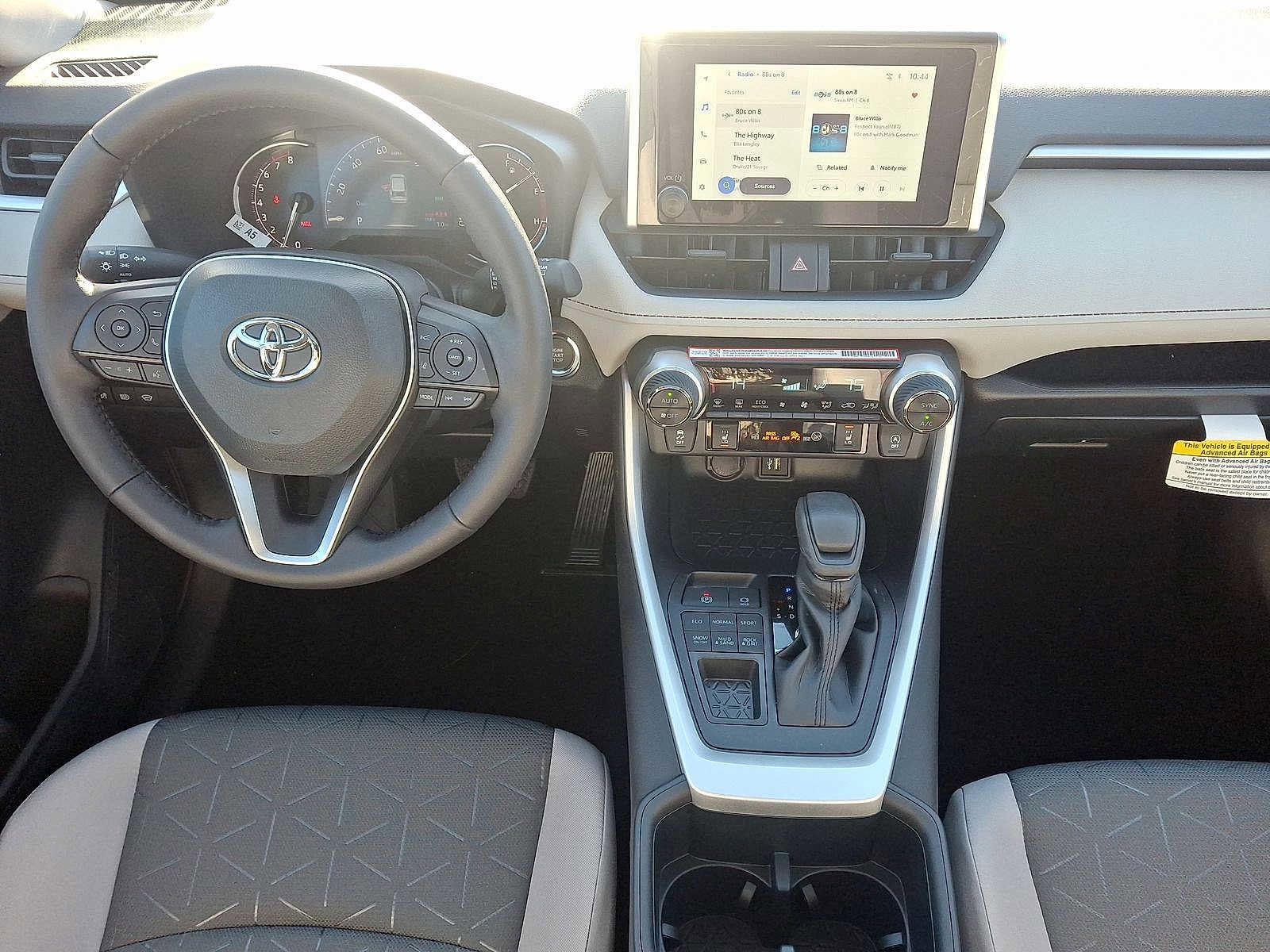 Thumbnail: 2025 Toyota RAV4 - 10